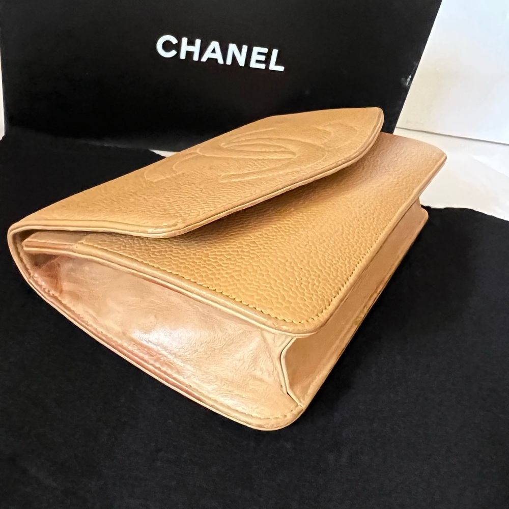 CHANEL Tan Leather Wallet on Chain - Picture 8 of 15